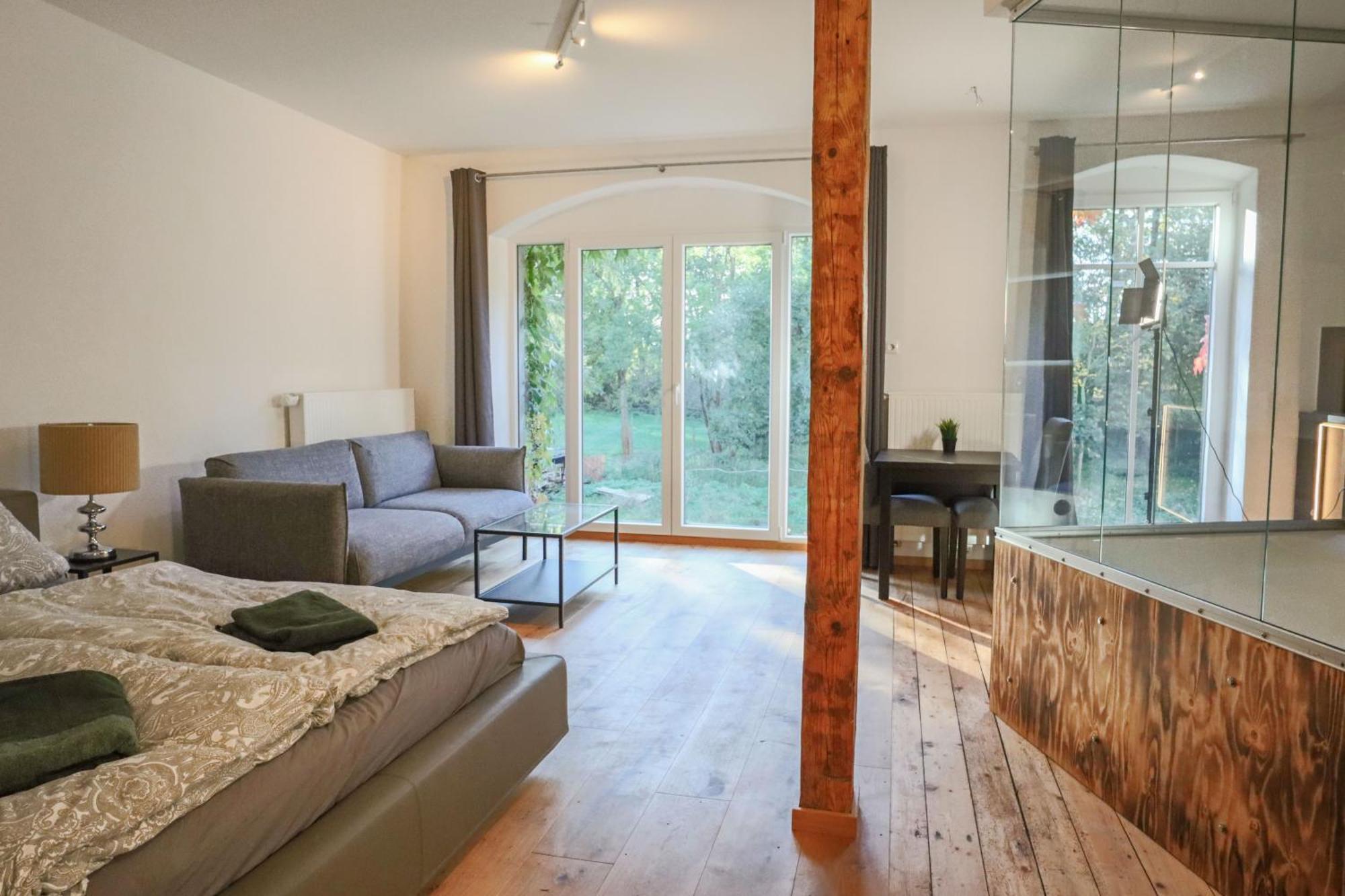 Loft Apartment Mit Grosser Badewanne A Mugeln Exteriör bild